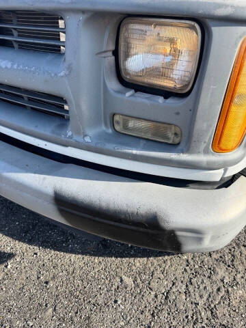 1999 Chevrolet Express G3500