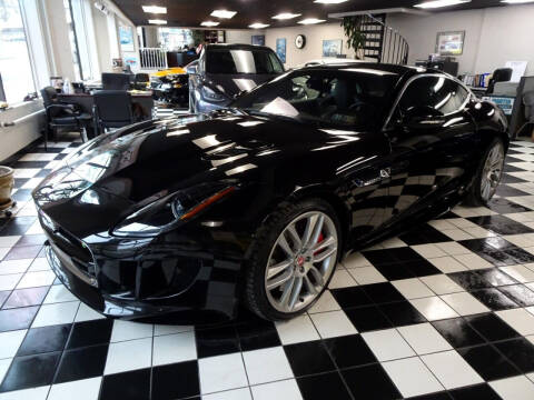 2017 Jaguar F-TYPE R