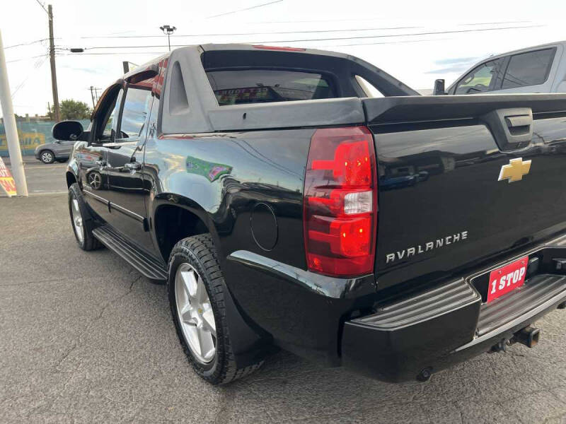 2011 Chevrolet Avalanche LT