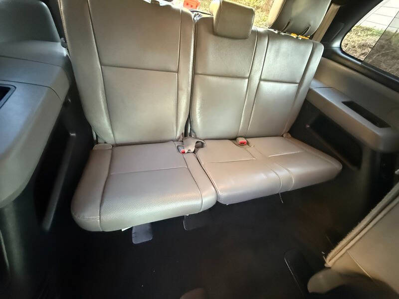 2013 Toyota Sequoia Platinum