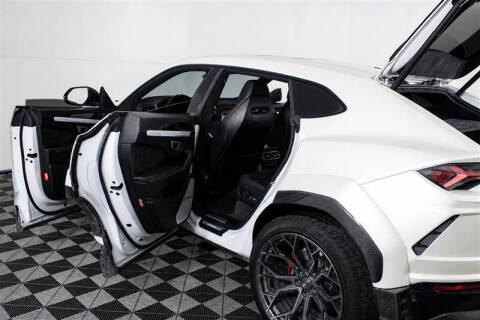 2019 Lamborghini Urus
