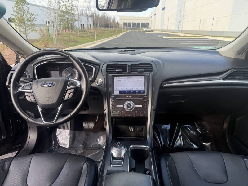 2020 Ford Fusion Titanium