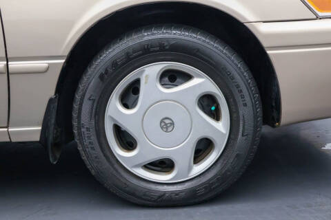 1997 Toyota Camry LE V6