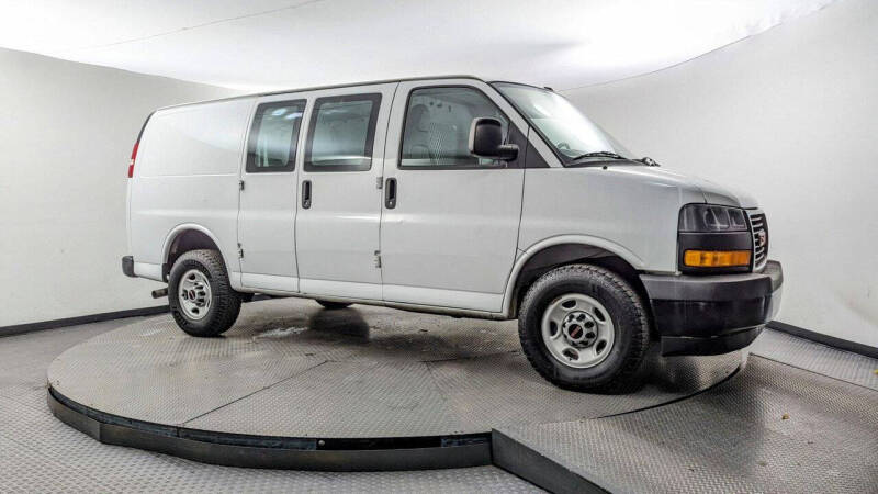 2021 GMC Savana 2500
