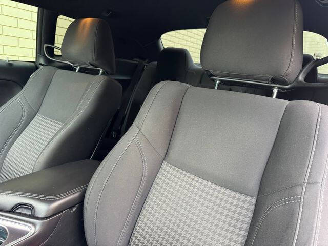 2018 Dodge Challenger SXT