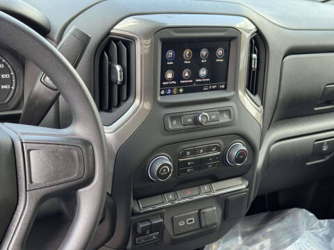 2025 Chevrolet Silverado 3500HD CC
