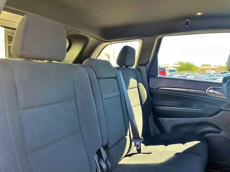 2017 Jeep Grand Cherokee Laredo