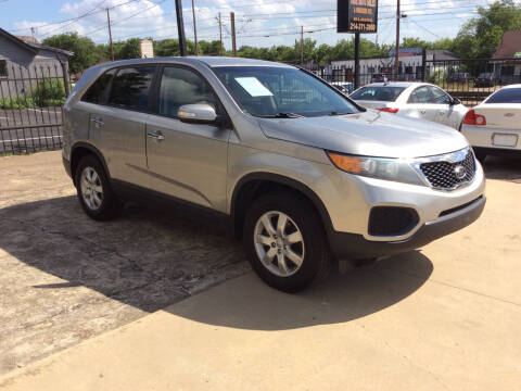 2013 Kia Sorento LX
