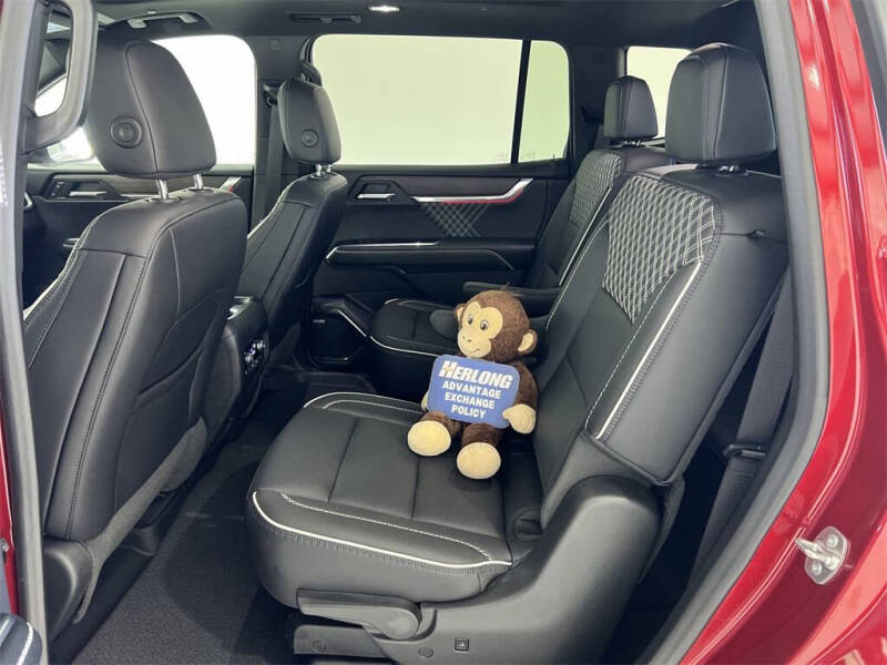 2024 GMC Acadia Denali