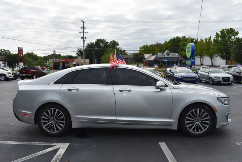 2017 Lincoln MKZ Premiere