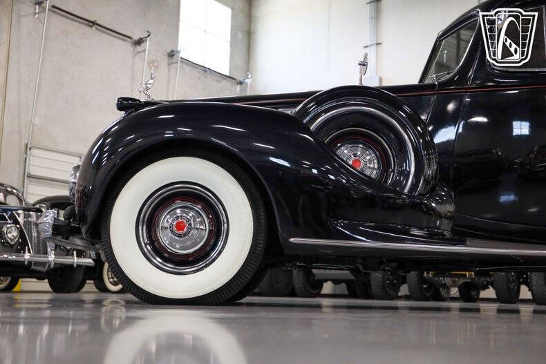 1938 Packard Super Eight