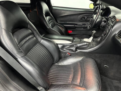 2004 Chevrolet Corvette