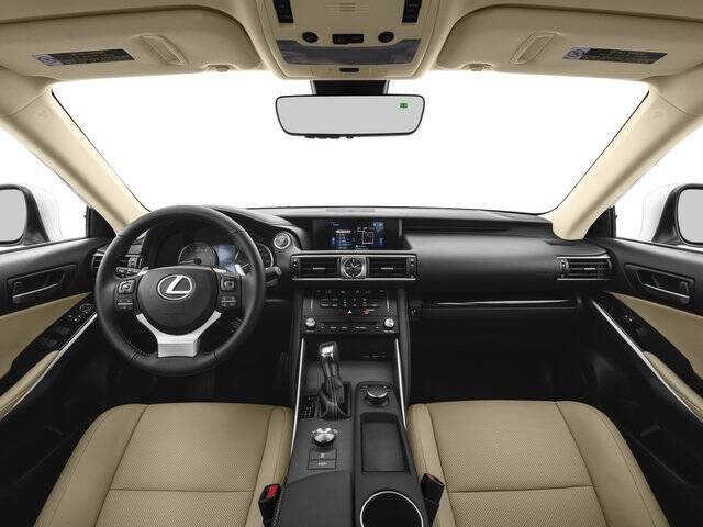 2017 Lexus IS 200t