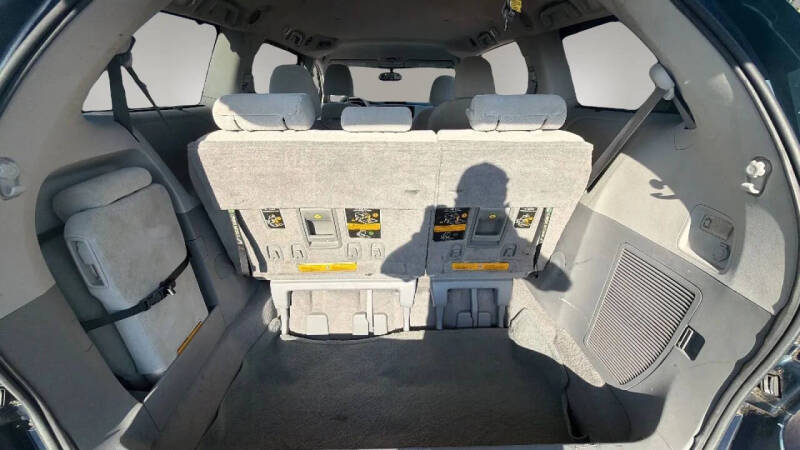 2011 Toyota Sienna