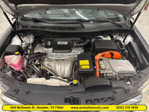 2014 Toyota Camry Hybrid