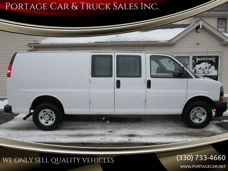 2020 Chevrolet Express Cargo Work Van's photo