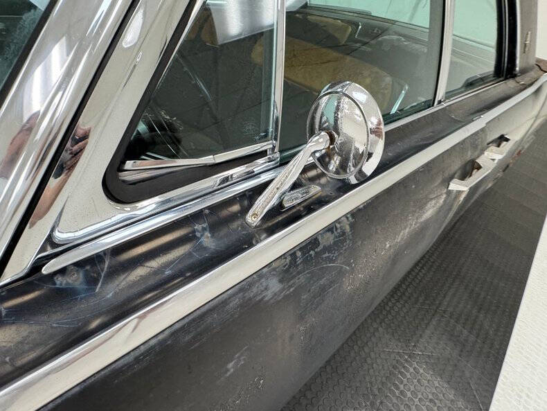 1961 Lincoln Continental