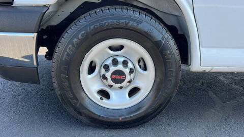 2023 GMC Savana 2500