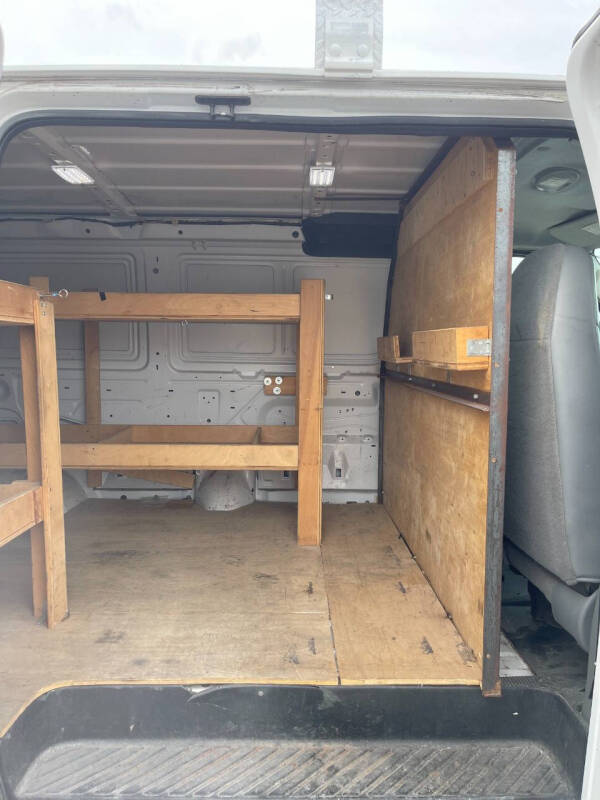 2006 Ford E-Series E-250