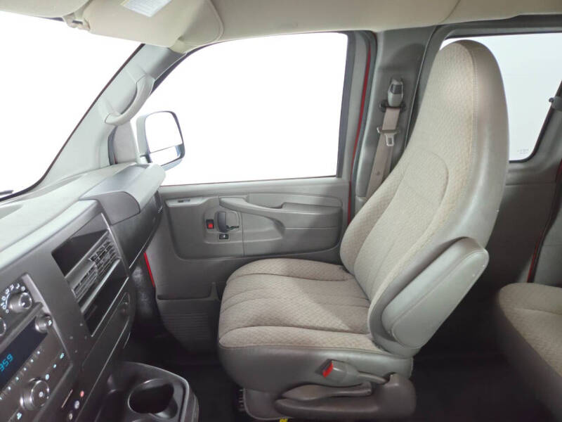 2014 GMC Savana LT 1500