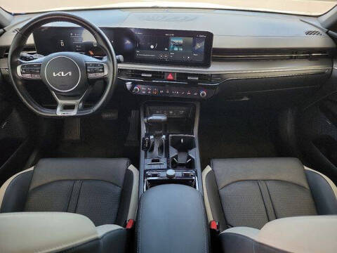 2025 Kia K5