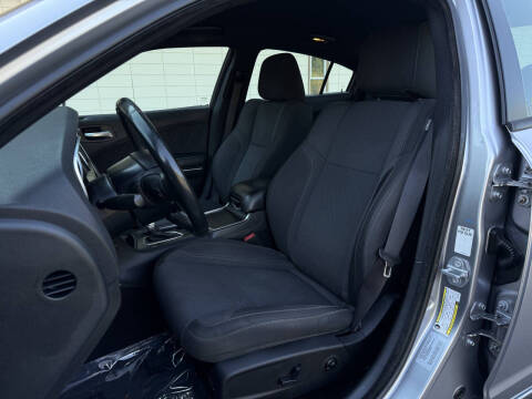 2017 Dodge Charger SXT