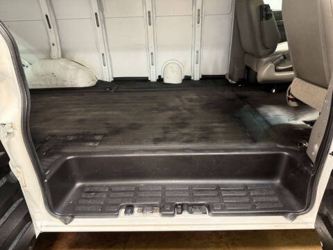 2017 GMC Savana 2500