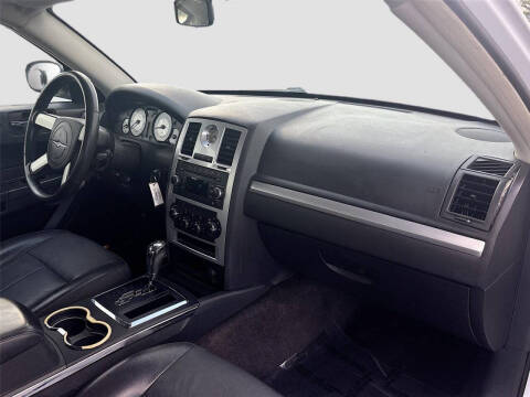 2010 Chrysler 300 Touring