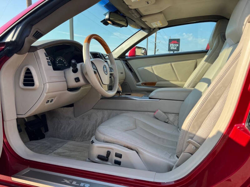 2004 Cadillac XLR