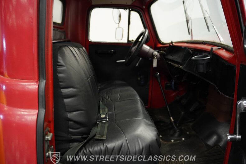 1952 International Harvester