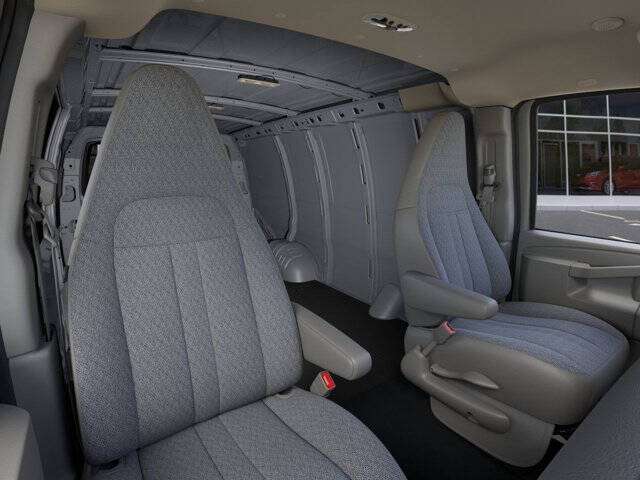 2026 GMC Savana 2500