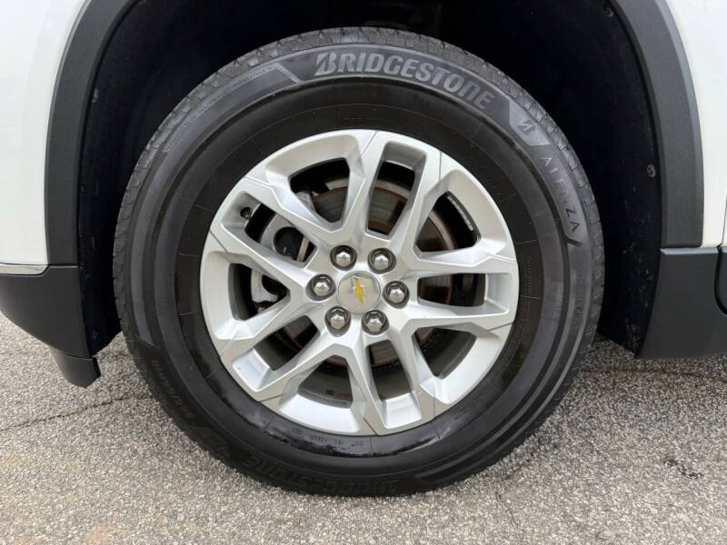 2020 Chevrolet Traverse LT Cloth