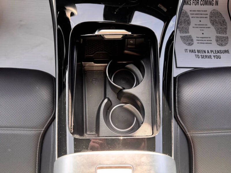 2024 Mercedes-Benz GLC GLC 300