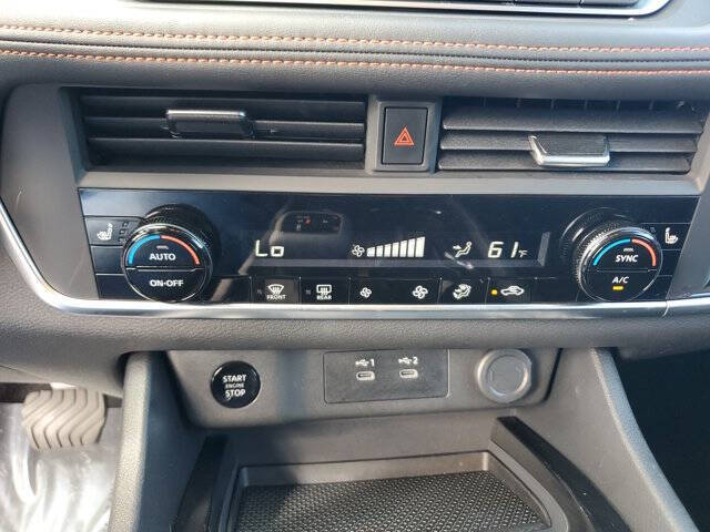 2025 Nissan Rogue Rock Creek