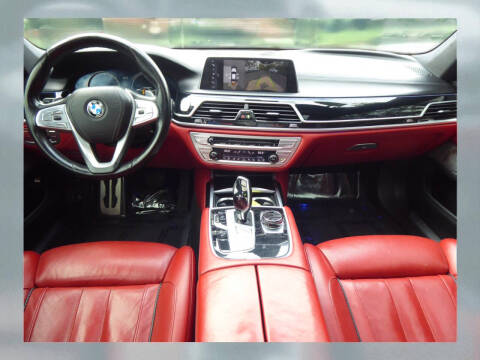 2017 BMW 7 Series 750i