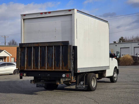 2017 GMC Savana 3500