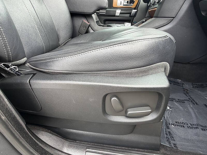 2015 Land Rover LR4 HSE