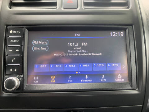 2019 Nissan Versa S Plus