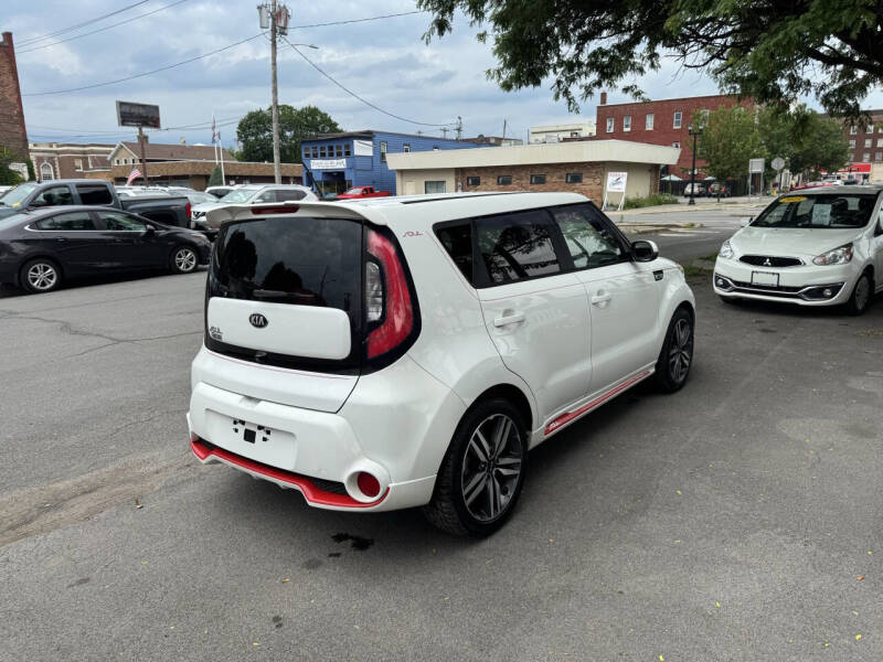 2014 Kia Soul +