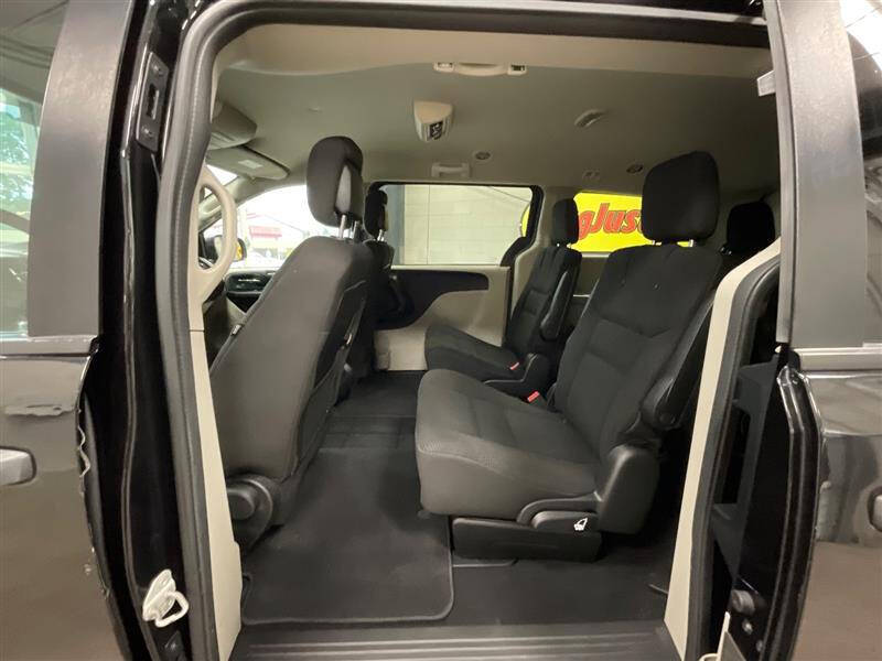 2020 Dodge Grand Caravan SE