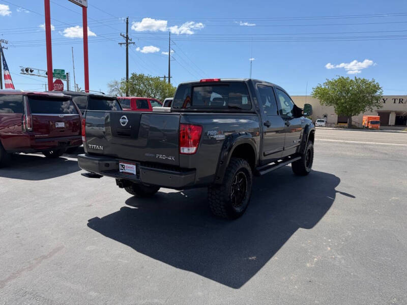 2012 Nissan Titan