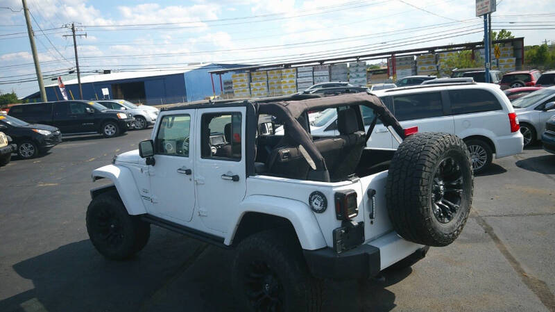 2016 Jeep Wrangler Unlimited Sahara