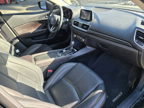 2017 Mazda MAZDA3 Grand Touring