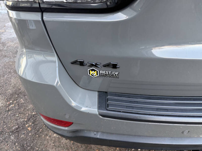 2019 Jeep Grand Cherokee Upland