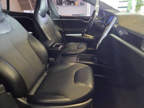 2016 Tesla Model S