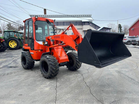2005 Kubota R520S for sale at Shattuck Motors in Newport VT