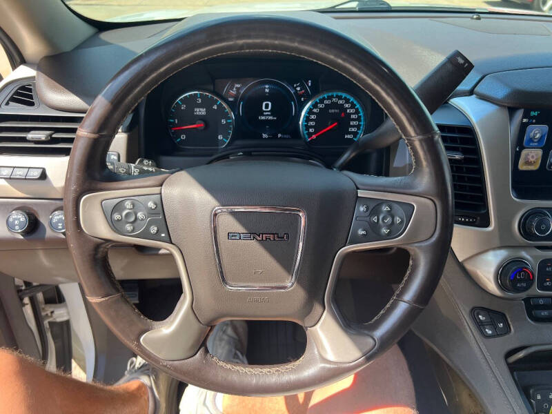 2017 GMC Yukon Denali