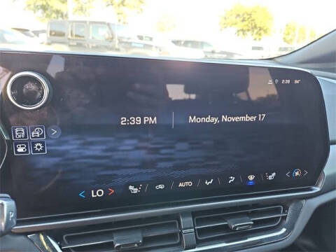 2024 Chevrolet Equinox EV Launch Edition