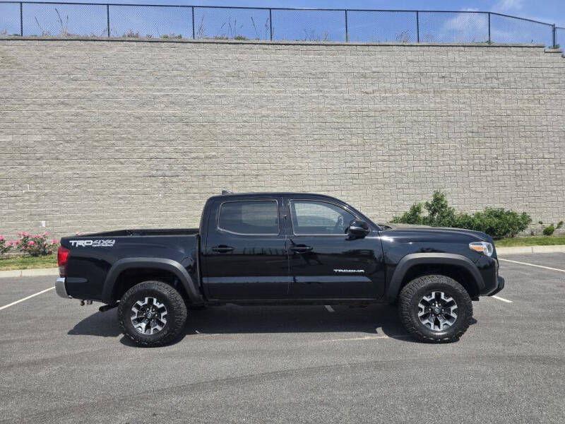 2017 Toyota Tacoma