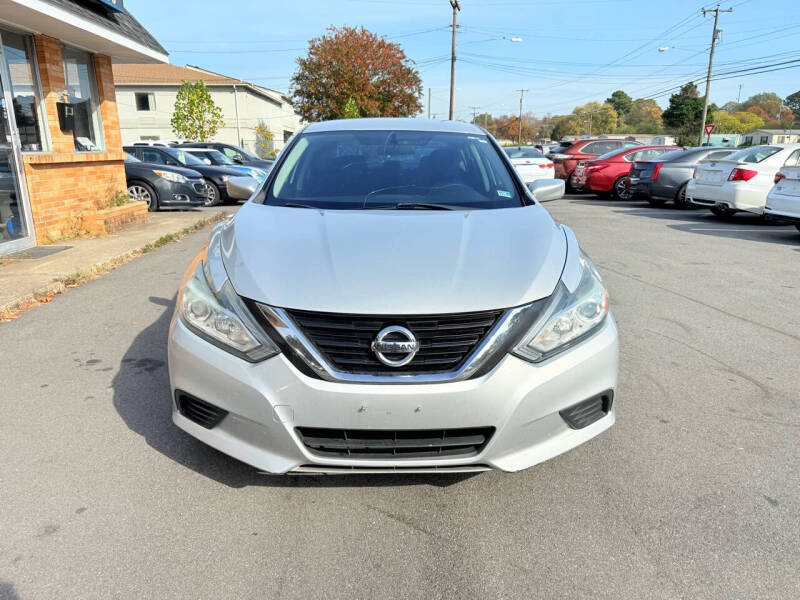 2018 Nissan Altima S photo 7